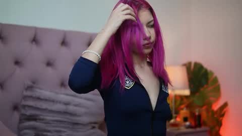  Carina  online show from 03-01-26, 10:01