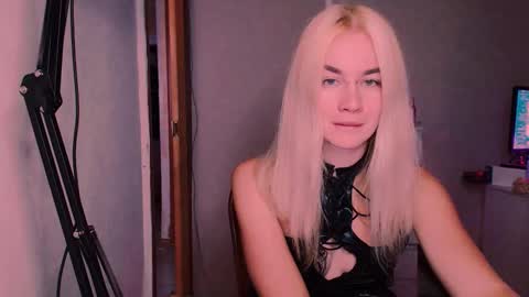 Carin online show from 09-30-25, 06:02