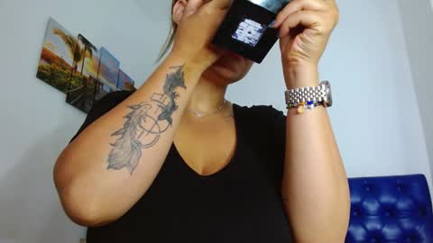 Carla online show from 01-10-25, 11:54