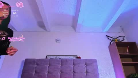 Carla online show from 11-06-25, 03:51