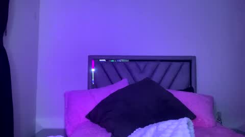 Carla Santini online show from 01-31-25, 03:52