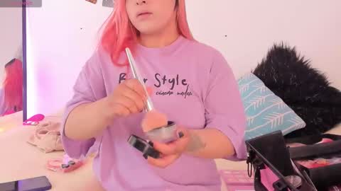 Carla Wet18 online show from 10-28-25, 01:14