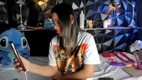 carlamarrinson online show from 11-21-25, 03:16