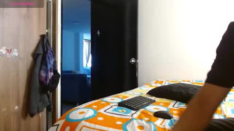 carlandelli1 online show from 02-11-26, 01:16