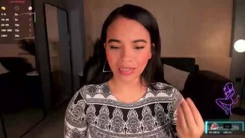 Snapshot of carlasmithx chatting on 11-02-25, 03:58 Carla online show from 11-02-25, 03:58