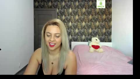 Snapshot of carlastacefun chatting on 01-12-26, 07:24 CarlaStaceFun online show from 01-12-26, 07:24