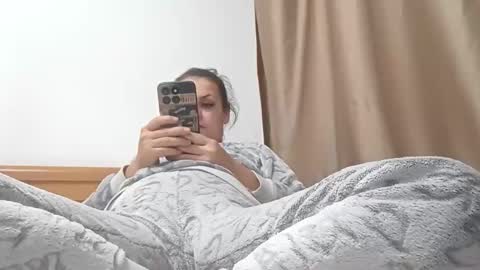 carlasweet00 online show from 10-08-25, 09:34