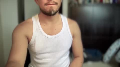 Snapshot of carlcarlinches4 chatting on 03-03-25, 04:35 carlcarlinches4 online show from 03-03-25, 04:35