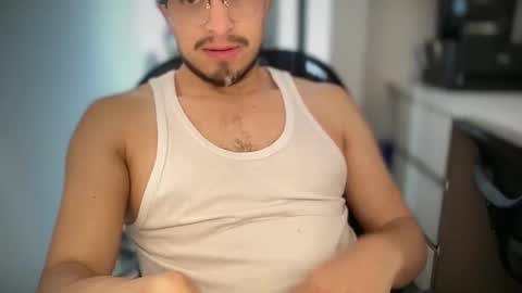 Snapshot of carlcarlinches4 chatting on 09-16-25, 02:18 carlcarlinches4 online show from 09-16-25, 02:18