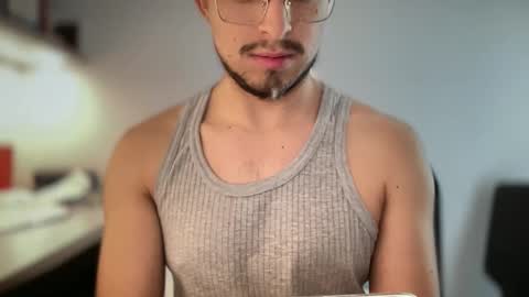 Snapshot of carlcarlinches4 chatting on 12-17-25, 02:34 carlcarlinches4 online show from 12-17-25, 02:34