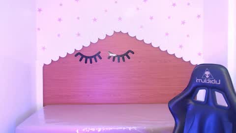 CARLYE   online show from 11-06-25, 03:29