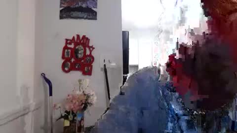 Snapshot of carliecreams chatting on 02-15-26, 01:35 Carlie online show from 02-15-26, 01:35