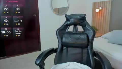 C A R L I N A online show from 02-13-26, 01:07