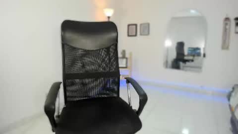 master online show from 11-18-25, 04:44