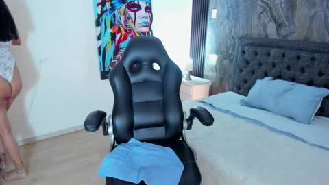 Snapshot of carlota_milf_30 chatting on 02-06-25, 02:37 Carlota online show from 02-06-25, 02:37