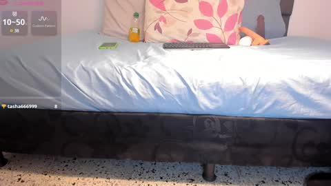 carlota online show from 01-18-25, 01:51