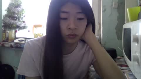 CarlyJoy online show from 01-09-25, 05:44