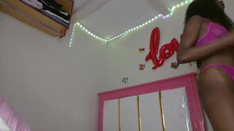 Snapshot of carlysinx chatting on 02-26-26, 01:54 CarlyIndependent Model online show from 02-26-26, 01:54