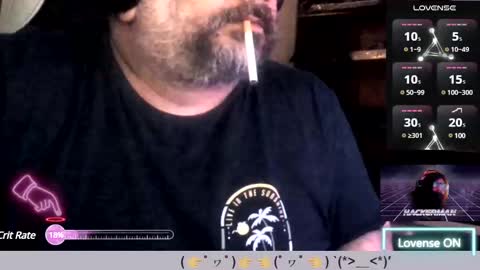Snapshot of carmelo_devitto chatting on 02-13-25, 09:09 soy Batman online show from 02-13-25, 09:09