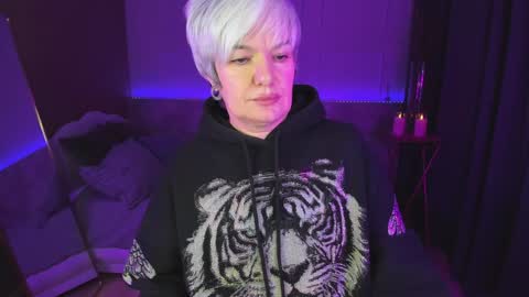 Carmen online show from 01-06-25, 08:28