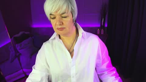 Carmen online show from 01-12-25, 03:17