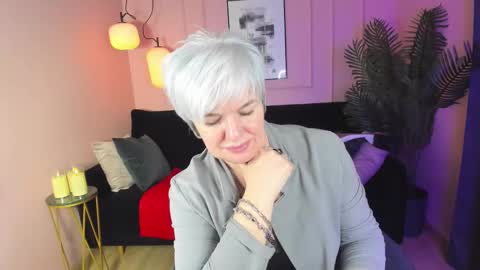 Carmen online show from 02-15-25, 12:48