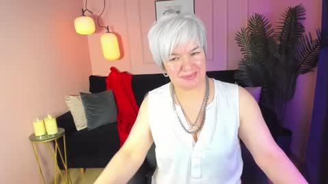 Carmen online show from 02-15-25, 04:03