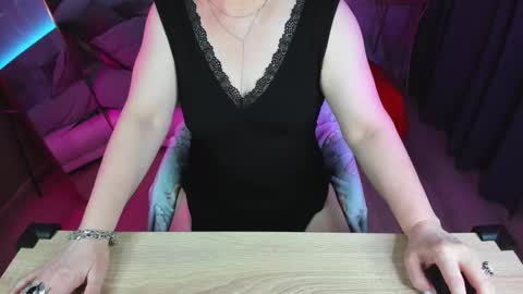 Carmen online show from 02-17-25, 11:53