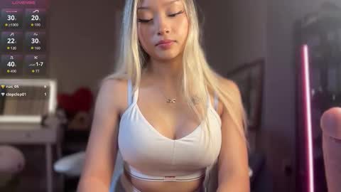 carmenxrose online show from 11-12-25, 01:17