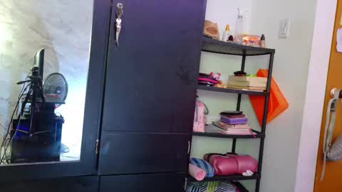 Caro  online show from 09-11-25, 10:59
