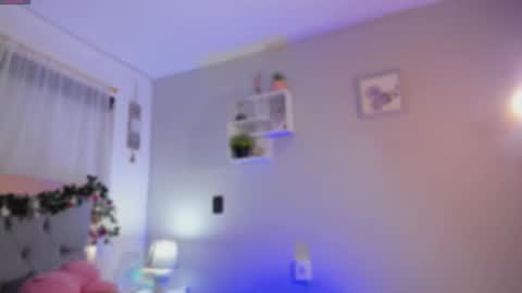 caro_sanchezz online show from 11-19-25, 11:43