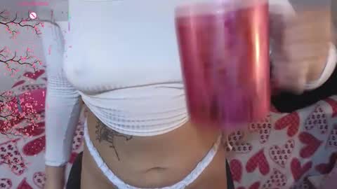 Snapshot of carol_jankovic chatting on 10-08-25, 04:54 carol online show from 10-08-25, 04:54