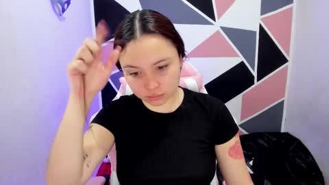 Snapshot of carol_pinter chatting on 11-20-25, 03:34 Carol online show from 11-20-25, 03:34