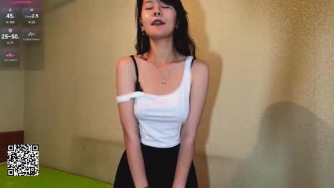 Kim online show from 12-04-25, 11:08