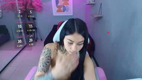 CAROLINA.  online show from 03-20-26, 01:27