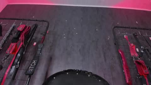 Snapshot of carolinaarias_ chatting on 10-25-25, 10:04 carolina online show from 10-25-25, 10:04