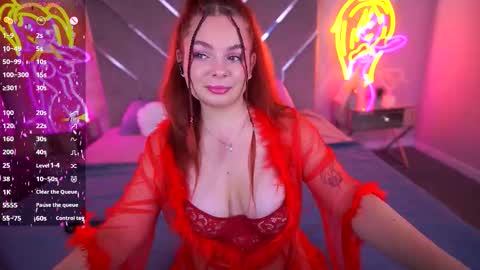 carolinadia online show from 11-23-25, 08:19