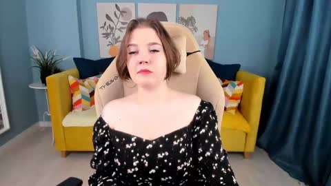 carolinasherry online show from 10-19-25, 05:08