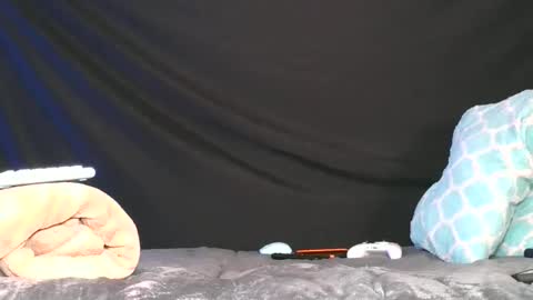 Snapshot of carolinayungin96 chatting on 03-15-26, 01:44 carolinayungin96 online show from 03-15-26, 01:44