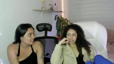 caroline_rodriguez_9 online show from 10-11-25, 07:51