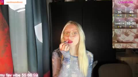 Snapshot of carolineandlover chatting on 10-15-25, 11:32 Caroline and Lover online show from 10-15-25, 11:32