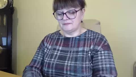 CarolineDream  online show from 01-23-25, 06:39