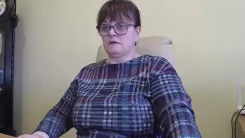 CarolineDream  online show from 01-28-25, 10:45