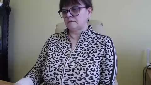 CarolineDream  online show from 01-30-25, 07:29