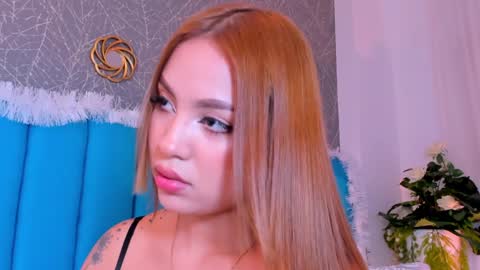 CarolineeGarcia online show from 12-17-24, 02:55