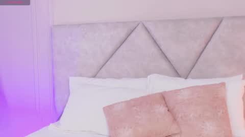 Caroline online show from 03-20-26, 04:17