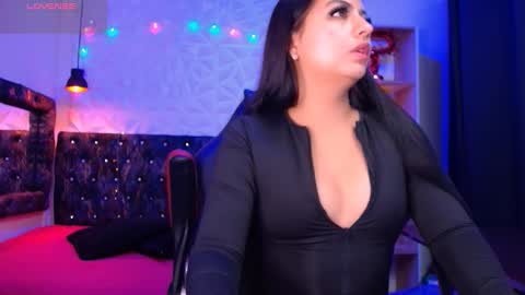 Snapshot of carolinescoth_dl chatting on 02-09-25, 05:54 Caroline Scoth online show from 02-09-25, 05:54