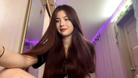 Emma online show from 11-30-25, 12:09