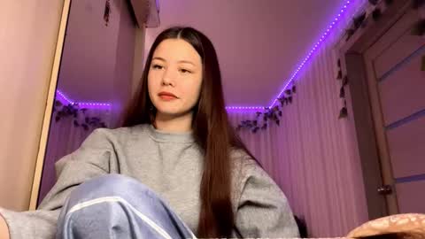 Emma online show from 12-16-25, 06:07