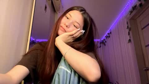 Emma online show from 12-19-25, 07:04